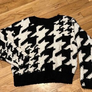 Black and white patterned sweater